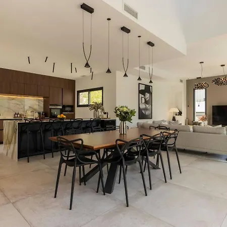 Ferienhaus Yuna Mediterranean Charm & Elegance Agde