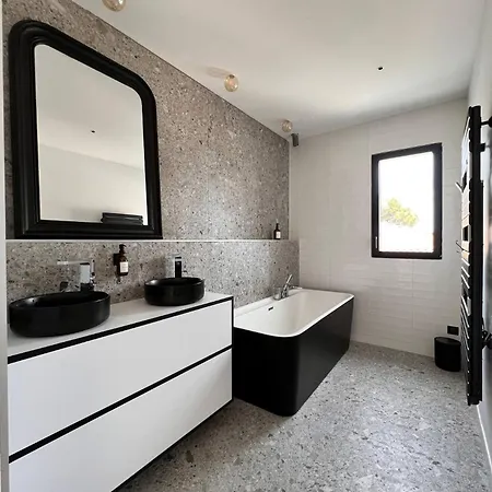 Holiday home Yuna Heated Swimming Pool *