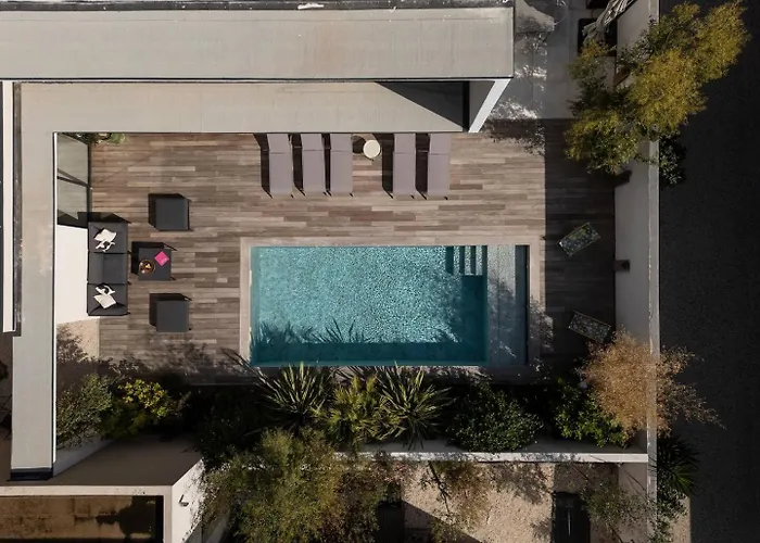 Yuna Heated Swimming Pool Сasa de vacaciones *